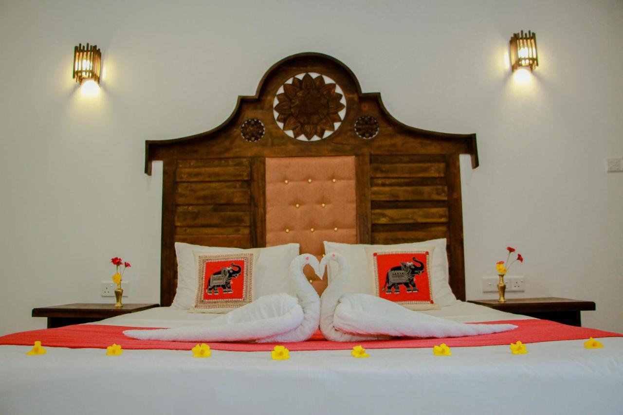 Manike Lodge ハバラナ エクステリア 写真